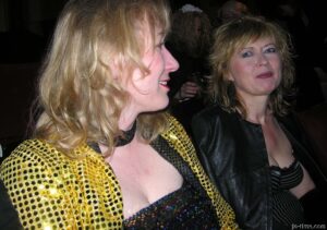 Read more about the article Cuisine torride : ma baise interdite avec Yann, patronne en chaleur