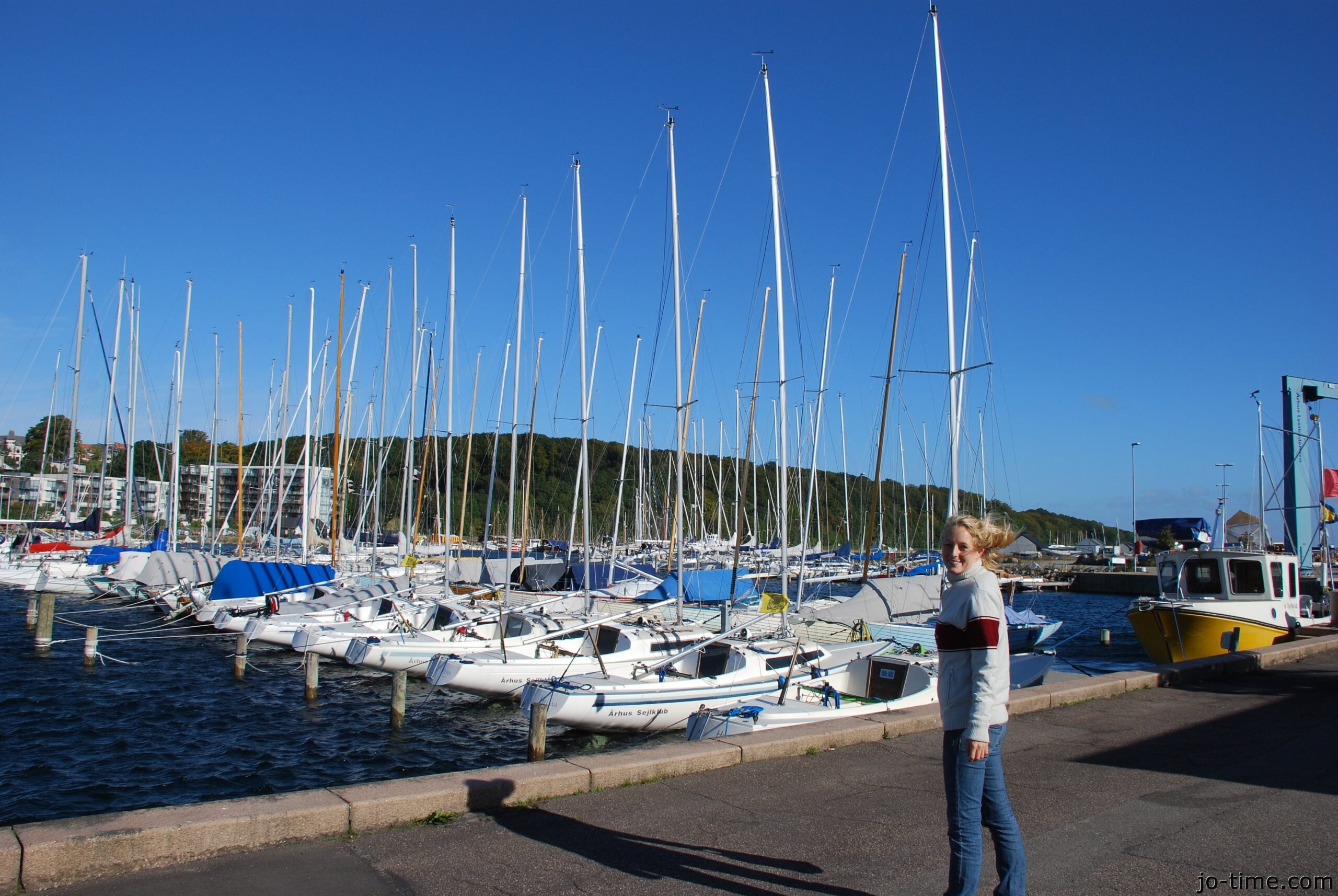 You are currently viewing Sexe Sauvage au Bureau : Ma Baise Interdite avec Jérôme