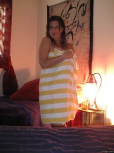 Read more about the article Ma vengeance torride au bureau : baisée par Aurélien devant Dimitri